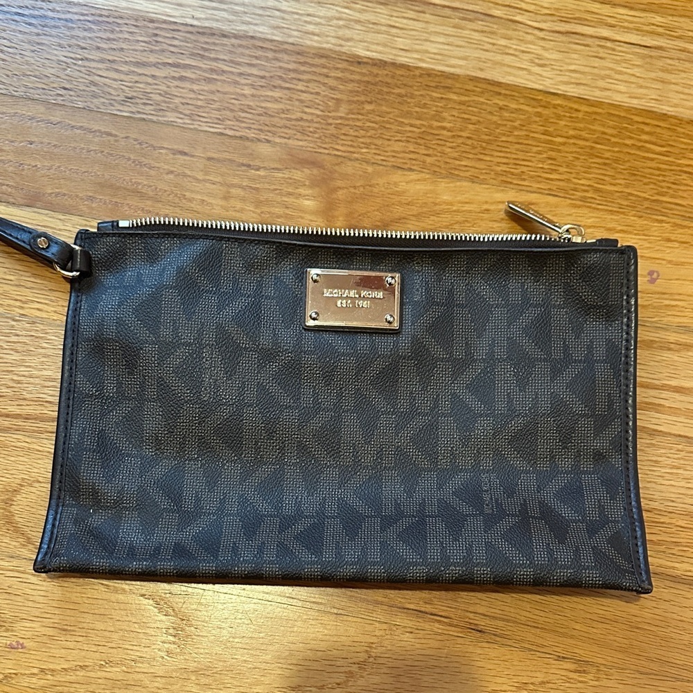 Michael Kors Dark Brown Signature Tote with Pouch - Picture 3 of 6